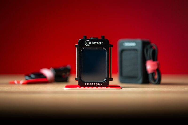 Freedom+ Full Trimix Dive Computer - Image 6