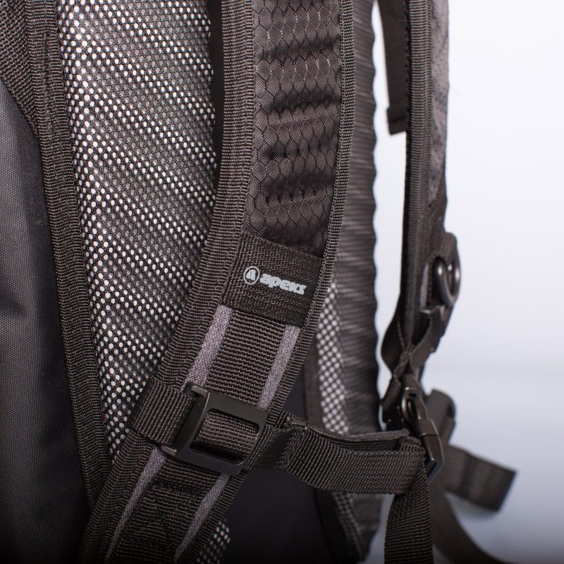 Apeks DRY RUCKSACK Dive Backpack 30L - Image 2